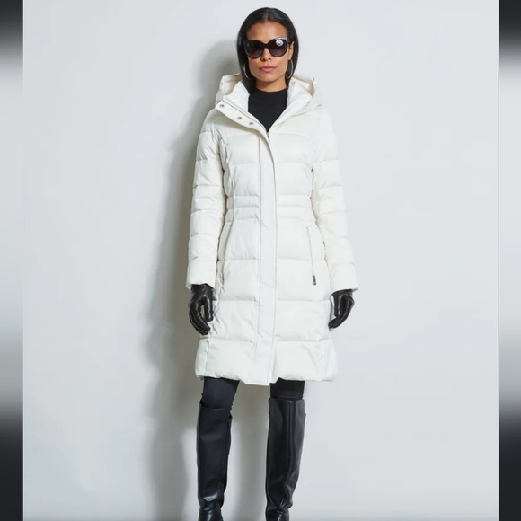 Tahari white stitched puffer coat - Picture 15 of 15